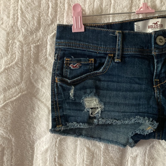 EUC Midrise Distressed Daisy Duke Shorts - Picture 3 of 6
